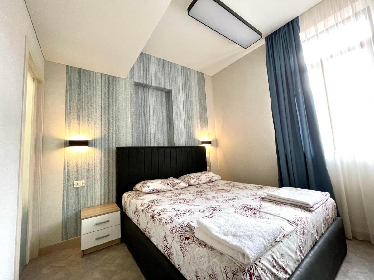 Apartments Emili 예레반 외부 사진