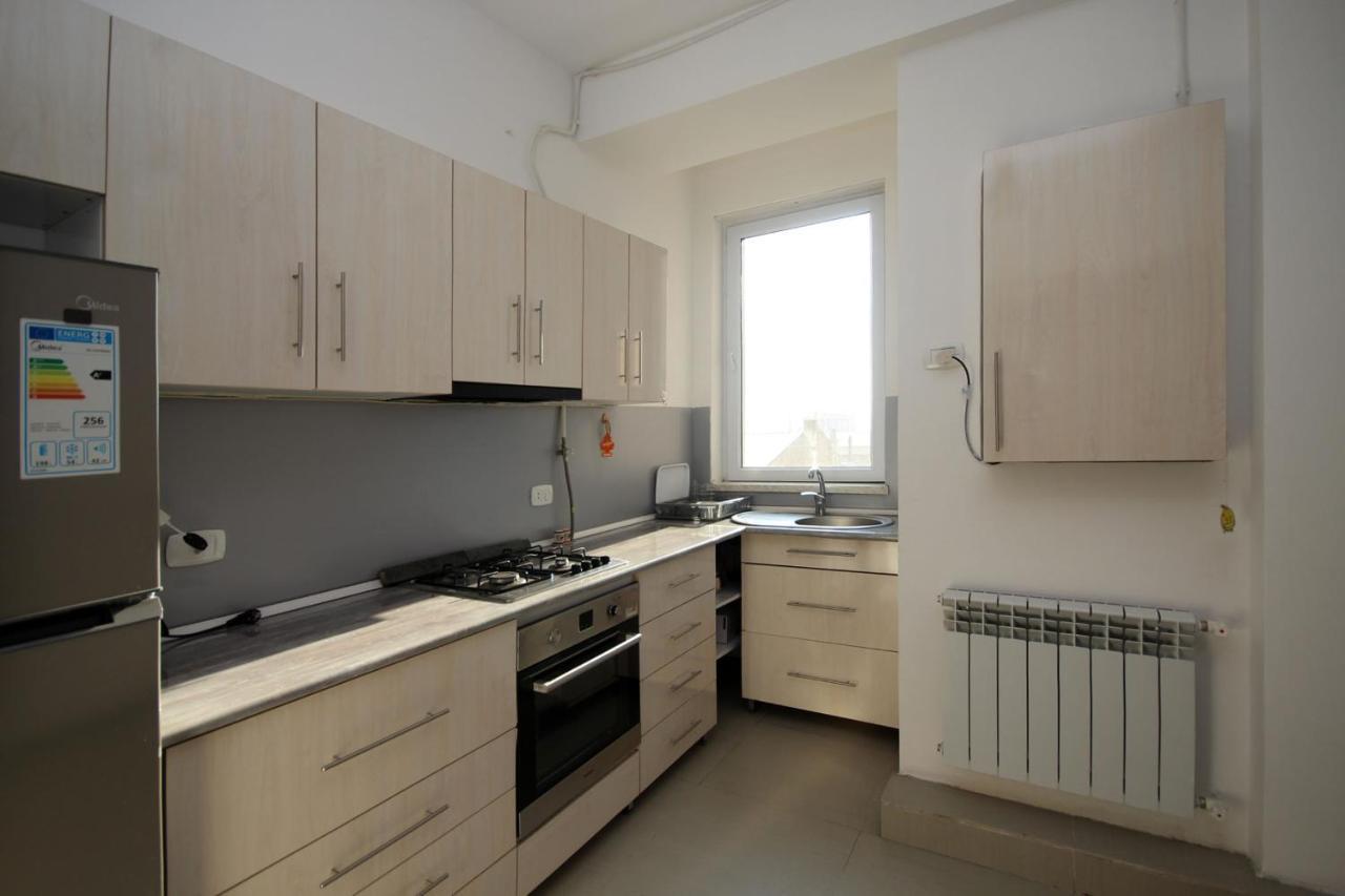 Apartments Emili 예레반 외부 사진
