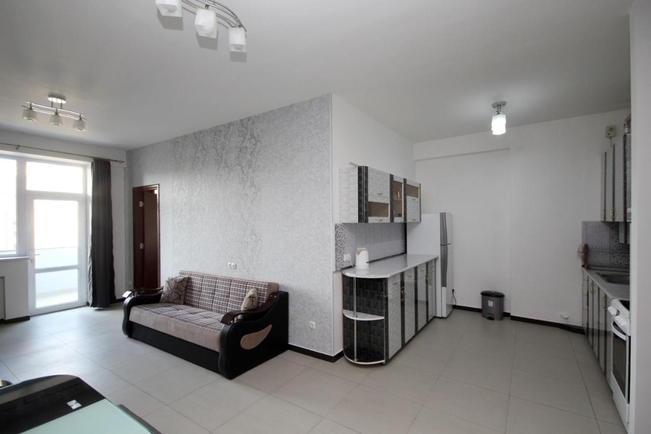 Apartments Emili 예레반 외부 사진